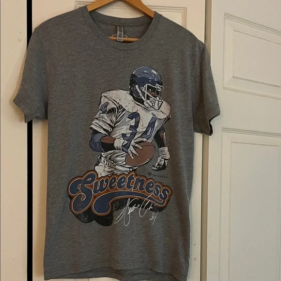 Bears Gray Sweetness Graphic Tee - Picture 2 of 4
